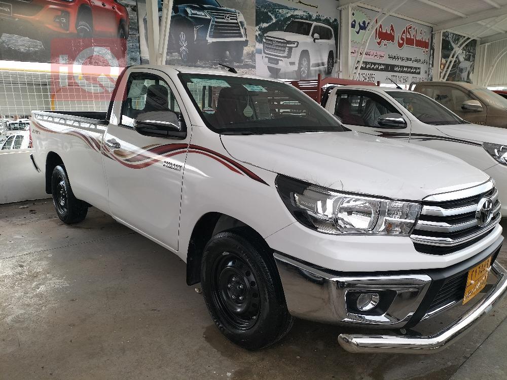 تويوتا هايلوكس